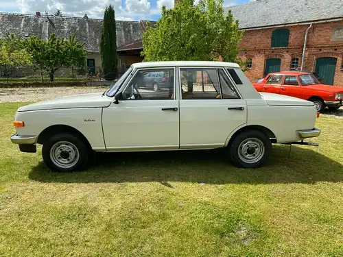 Sensation Wartburg 353 mit 428 km Auslieferzustand Neu war perfekt konserviert