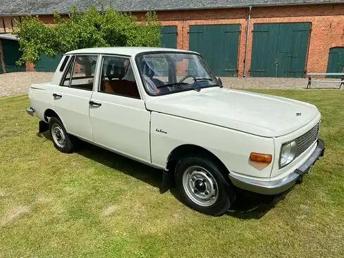 Sensation Wartburg 353 mit 428 km Auslieferzustand Neu war perfekt konserviert