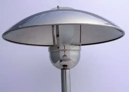 Design Atrium Pilzlampe im Art Deco Stil Chrom