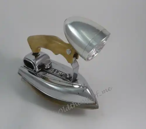 DIY altes Bügeleisen Lampe Tischlampe Olymp DECO