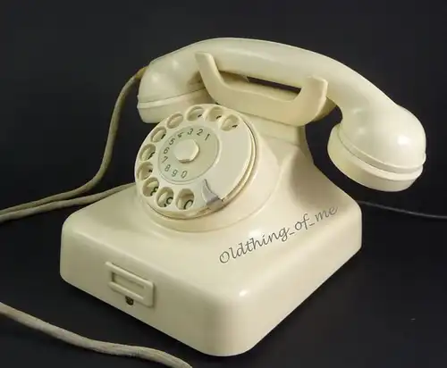 Telefon W49 hellelfenbeinweiß Hagenuk umbaubar