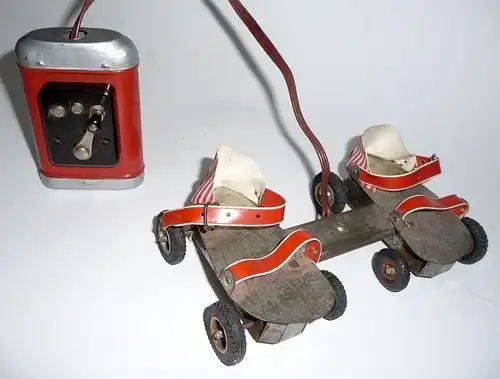 Puppen Rollschuhe batteriebetrieben Heerlein\\\\\\\'s Hannelore funktionstüchtig
