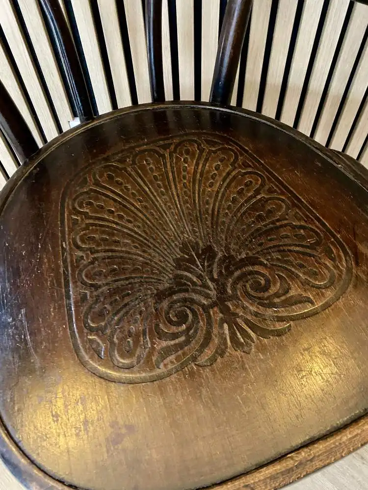 Thonet Mundus Armlehnstuhl 3