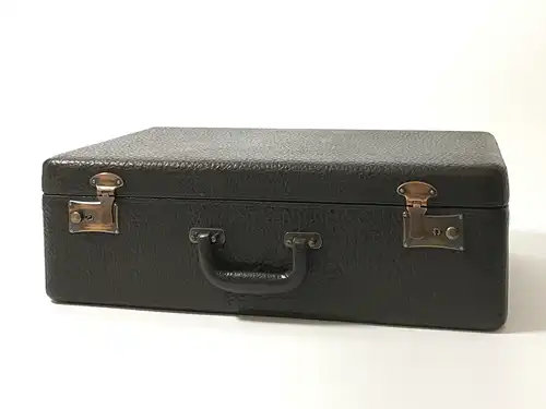 Sehr gut erhaltener Rindsleder-Koffer hergestellt von S. Dresdner, Chicago, (ca. 1935) USA
