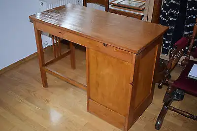 Wunderschöner Schreibtisch, Kinderschreibtisch, Büro, Rolllade Eiche restauriert