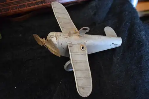 Altes Blechspielzeug, Flugzeug, Propeller DRGM USA Pat. appl. For