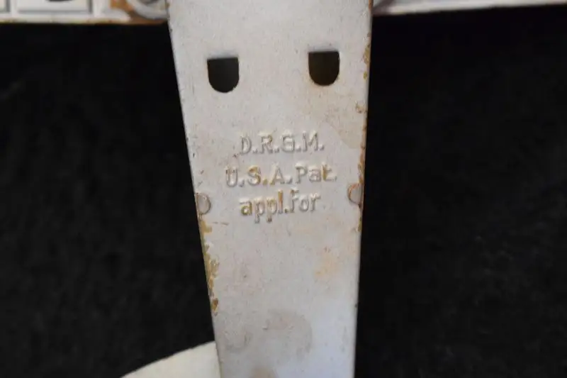 Altes Blechspielzeug, Flugzeug, Propeller DRGM USA Pat. appl. For 4