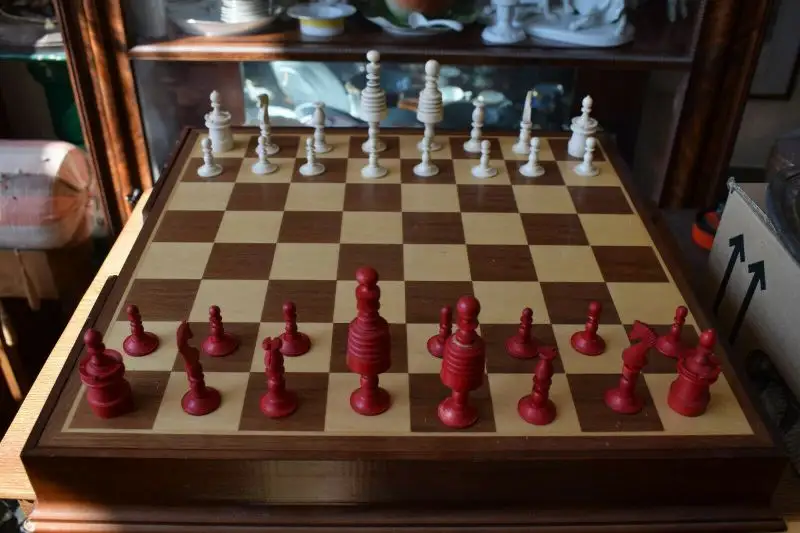 Schachfiguren, Antiquie 