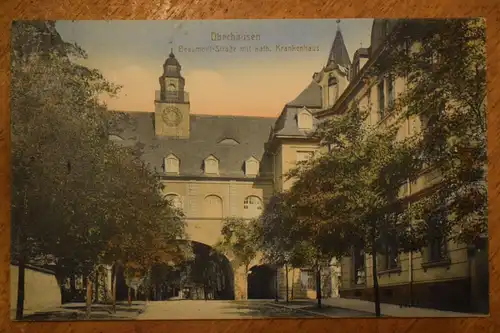 Ak Oberhausen, Beaument-Straße  mit kathol. Krankenhaus, um 1918 gelaufen