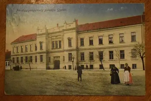 Ak Gyula, Pénzügyigazgatóság paloája Gyulán, um 1916 gelaufen