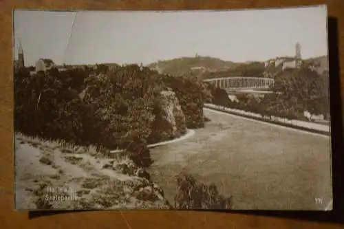 Ak Halle, Saalepartie Kröllwitzbrücke, 1925 gelaufen
