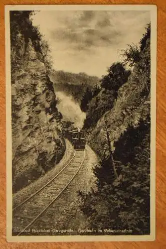 Ak Stahlbad Alexisbad Harzgerode,  Harzbahn im Felseneinschnitt um 1935 gelaufen