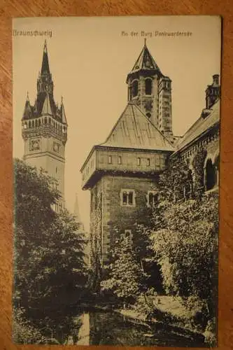 Braunschweig, an der Burg Dankwarderode, Bahnpoststempel 1915 gelaufen