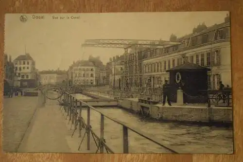 Ak Douai Vue sur le Canal,  1917 gelaufen
