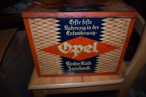 Große Blechdose Opel Kinder Kalk Zwieback, Erste feste Nahrung in der Entwöhnung