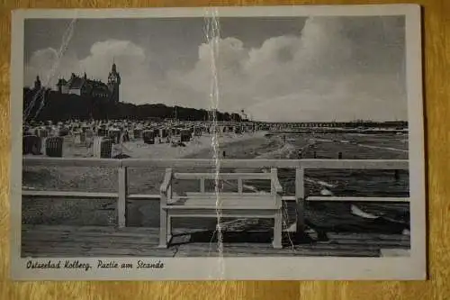 Ak Ostseebad Kolberg, Partie am Strande, um 1930 nicht gelaufen