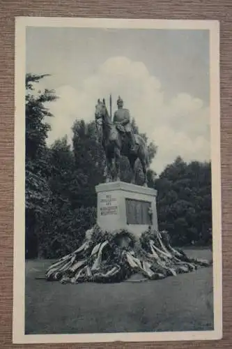 Ak Borna b. Leipzig, Karabinier- Denkmal, um 1910 nicht gelaufen