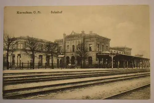 Ak Korschen Ostpreußen, Bahnhof, um 1915 gelaufen