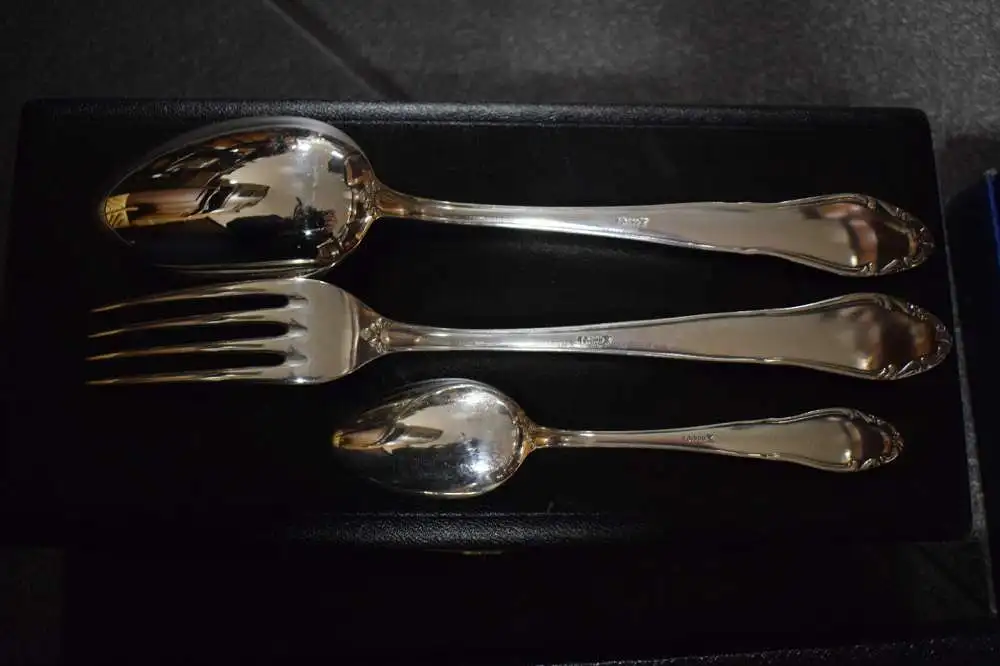 Besteck Silber 800 Halbmond u. Krone, 48 Teile, sehr guter Zustand! 1