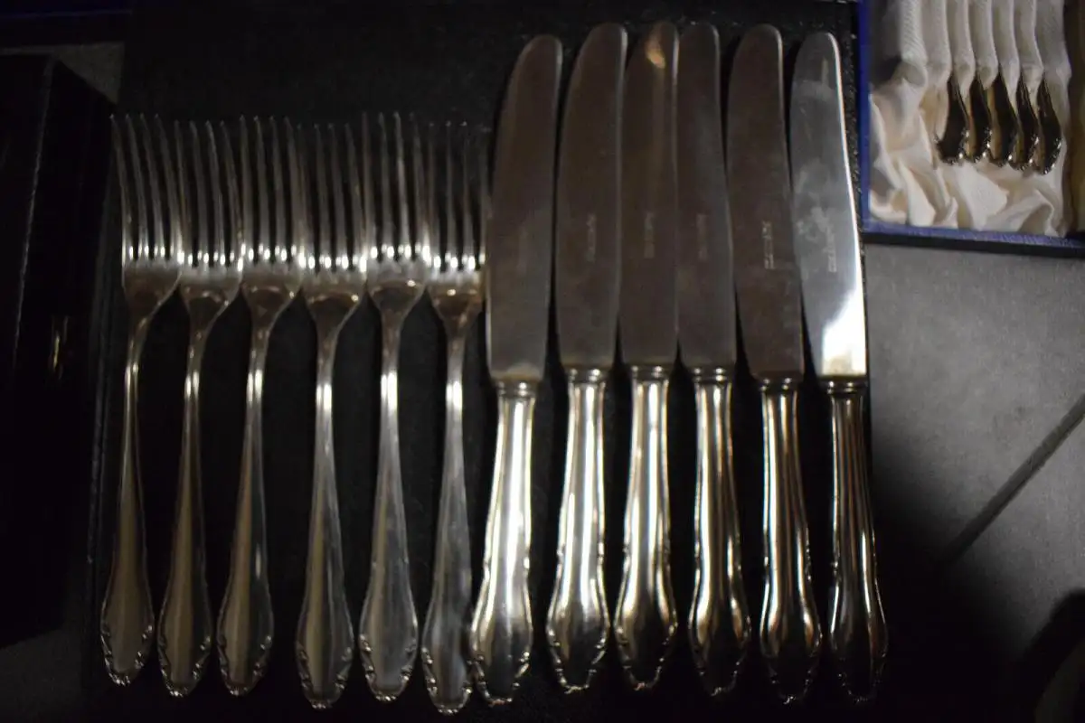 Besteck Silber 800 Halbmond u. Krone, 48 Teile, sehr guter Zustand! 3