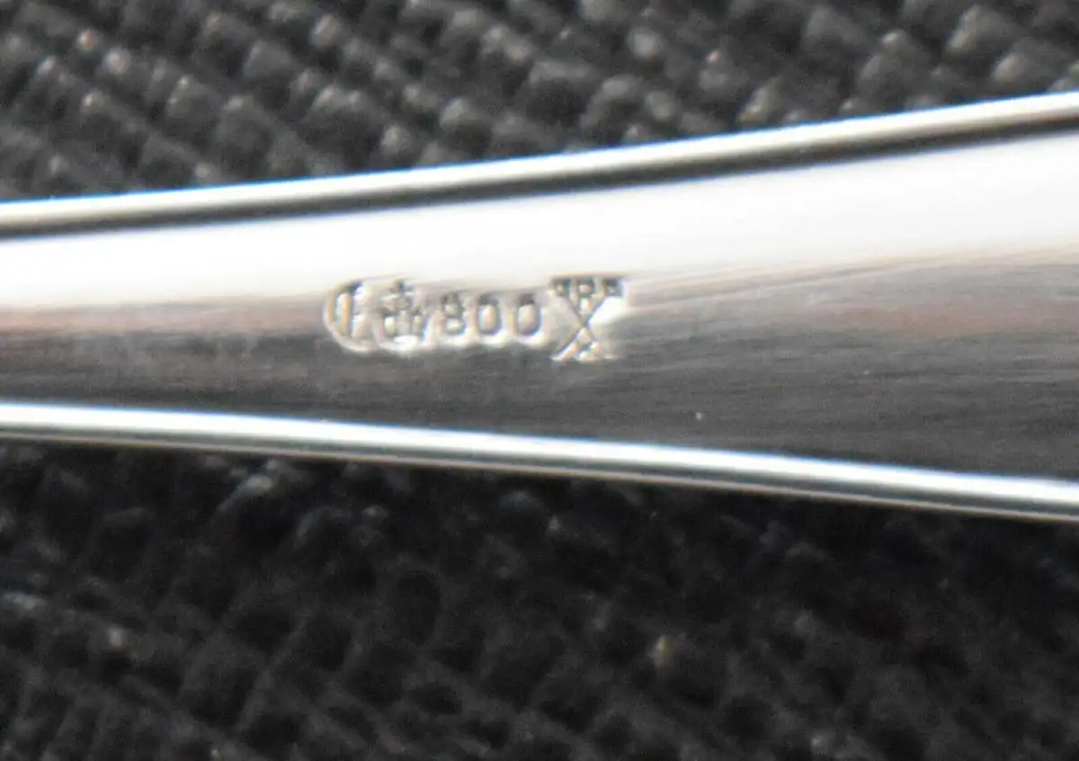 Besteck 48 Teile, 800 Krone u. Halbmond gestempelt, 2595g 7