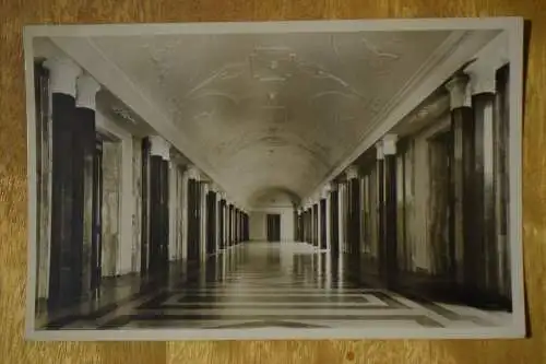 Ak Tübingen,  Wandelhalle im Erweiterungsbau der Universität, 1935 gelaufen