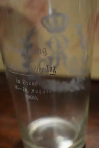 Glas Augustus Rex, Zur Erinnerung an den Sächs. Grenadier-Tag in Dresden 1900