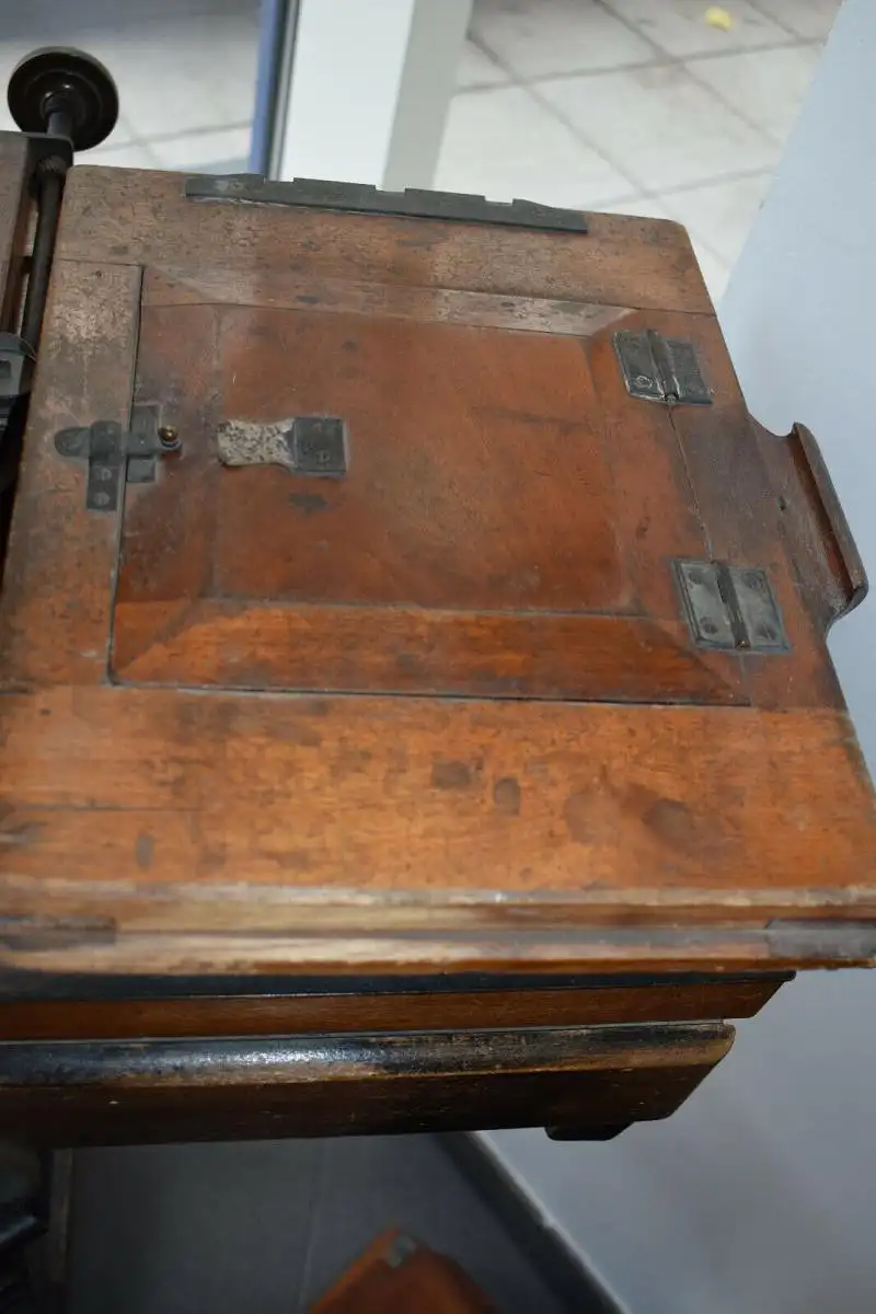 Studiokamera Atelierkamera, Kamera, Plattenkamera mit Stativ, Photo, Foto 7