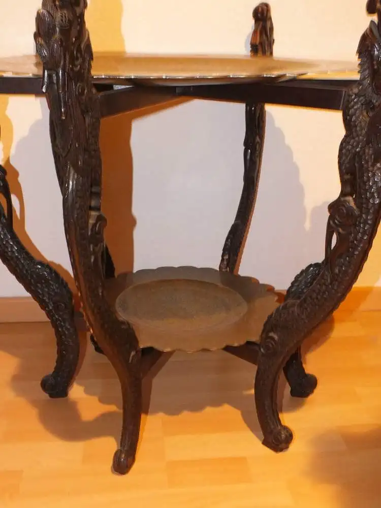 Schöner chinesischer Teetisch, klappbar, Messingplatte, Schnitzereien, Top Teil! 1