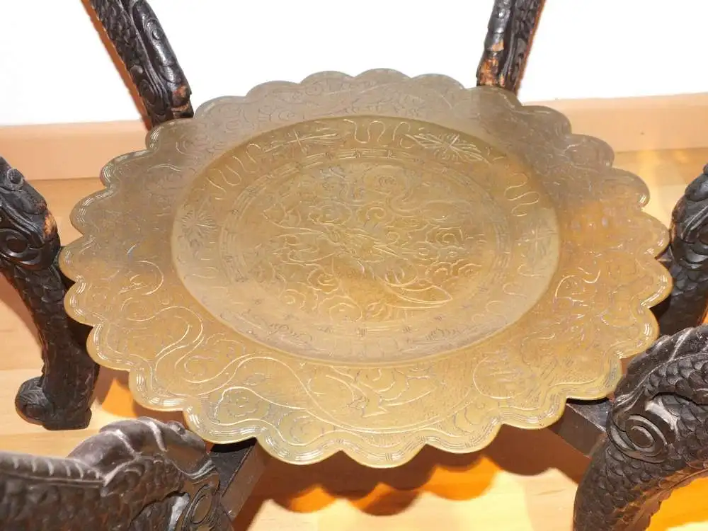 Schöner chinesischer Teetisch, klappbar, Messingplatte, Schnitzereien, Top Teil! 3