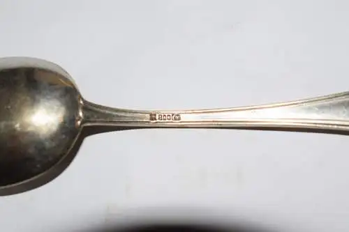 12 wunderschöne Kaffeelöffel, 800 Krone u. Halbmond gestempelt, 218g