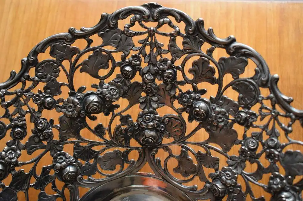 Schöne große Silberschale, 800 Silber Halbmond Krone, 470g, kleine Puttis, Rosen 2