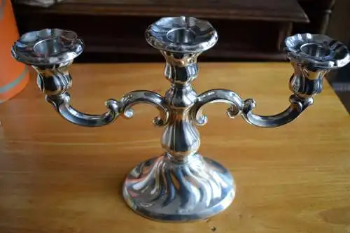 Schöner Kerzenständer, Kandelaber, für 3 Kerzen, 800 Silber Halbmond Krone, 650g