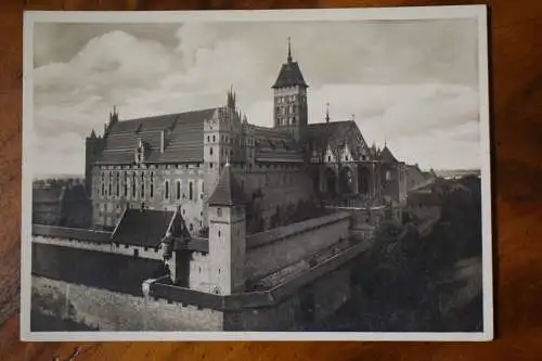 AK Marienburg Südostansicht , um 1933 gelaufen