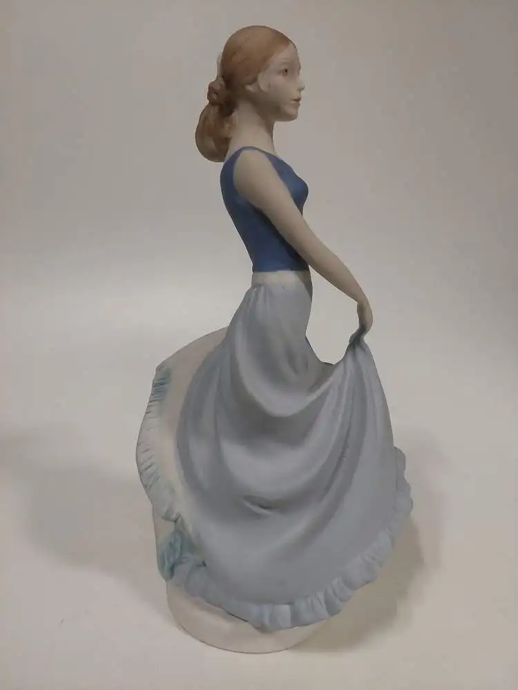 royal Dux Bohemia Porzellan Figur Tänzerin Bisquitporzellan 1