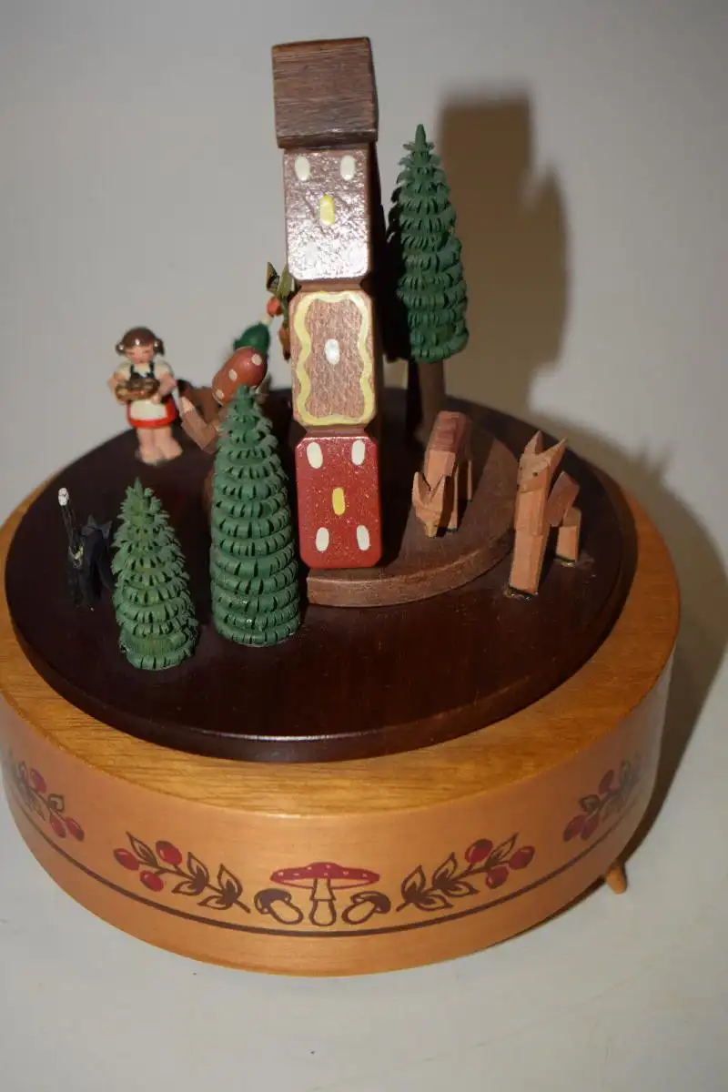 Spieluhr Spieldose Erzgebirge im Originalkarton, 2 Melodien 3