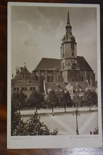 Ak Naumburg a.S., Die Wenzelkirche mit Schloß, um 1920 nicht gelaufen