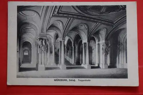 Ak Würzburg, Schloß, Treppenhalle, um 1935 gelaufen