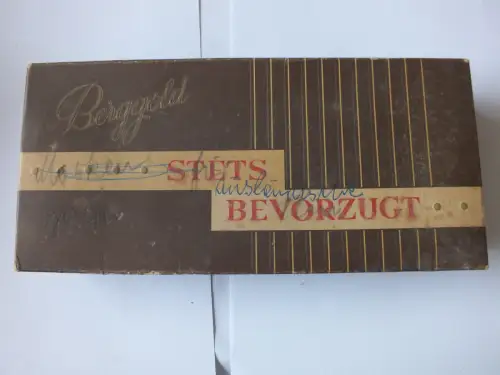 Berggold stets bevorzugt, VEB Schokoladenfabrik Berggold, Pössneck / Thür.