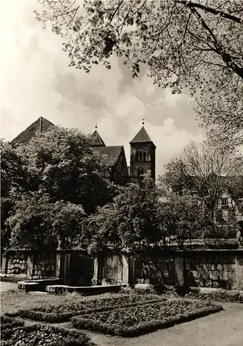 PP 09 (7-65) Gemeinsame Briefmarkenausstellung der Bezirke Halle und Magdeburg - Quedlinburg - Blick vom Schloßgarten zur Stiftskirche und Schloßmuseum.