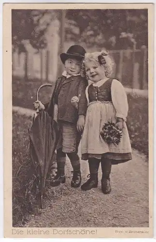 AK Die kleine Dorfschöne! Deutscher Verein für Säuglingsfürsorge 1916 e.V. Wohlfahrtskarte 1917 gelaufen. 