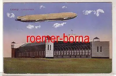 02395 Ak Leipzig Luftschiffhalle mit Zeppelin 1916