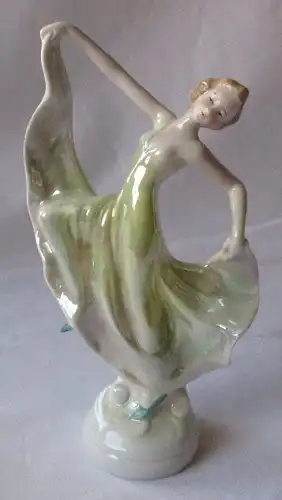 Erotische Porzellanfigur Tänzerin / Ballerina in grünem Kleid 18 cm (101320)