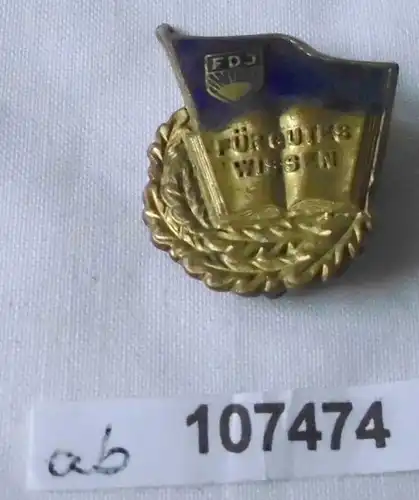 Seltenes DDR Abzeichen "für gutes Wissen" in Gold  (107474)