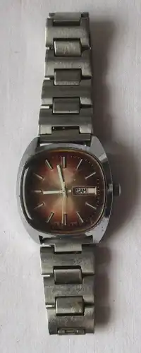 Glashütte Armband Uhr Spezichron 22 Rubin Datumsanzeige Handaufzug DDR (125701)