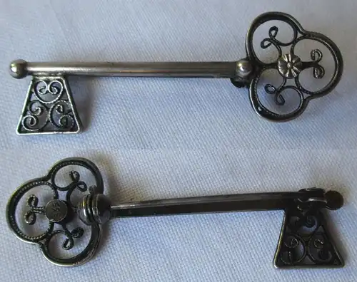 Elegante Jugendstil Brosche aus 835er Silber Schlüsselform (121090)