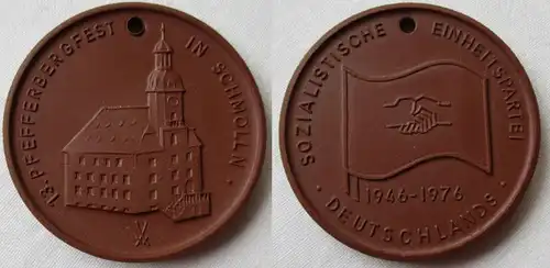 DDR Porzellan Medaille 13. Pfefferbergfest in Schmölln SED 1946-1971 (118995)