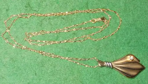 Schöne Kette mit Anhänger aus 333 er Gold