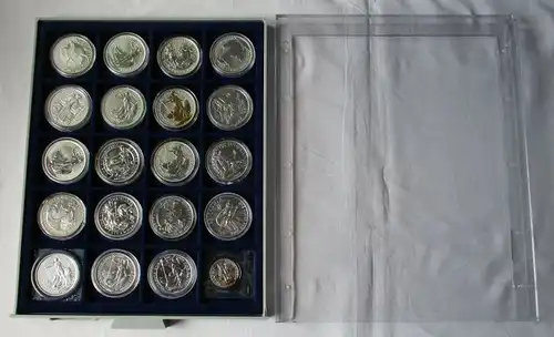 24 x 2 Pfund Silbermünzen Stempelglanz Großbritannien im Münzkasten (111746)