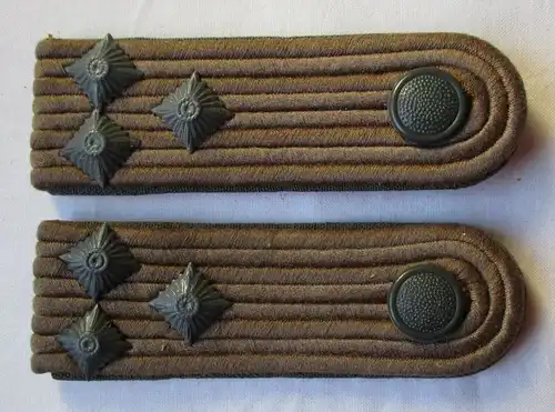 Graue Schulterstücke Oberleutnant Felddienst NVA DDR (101657)